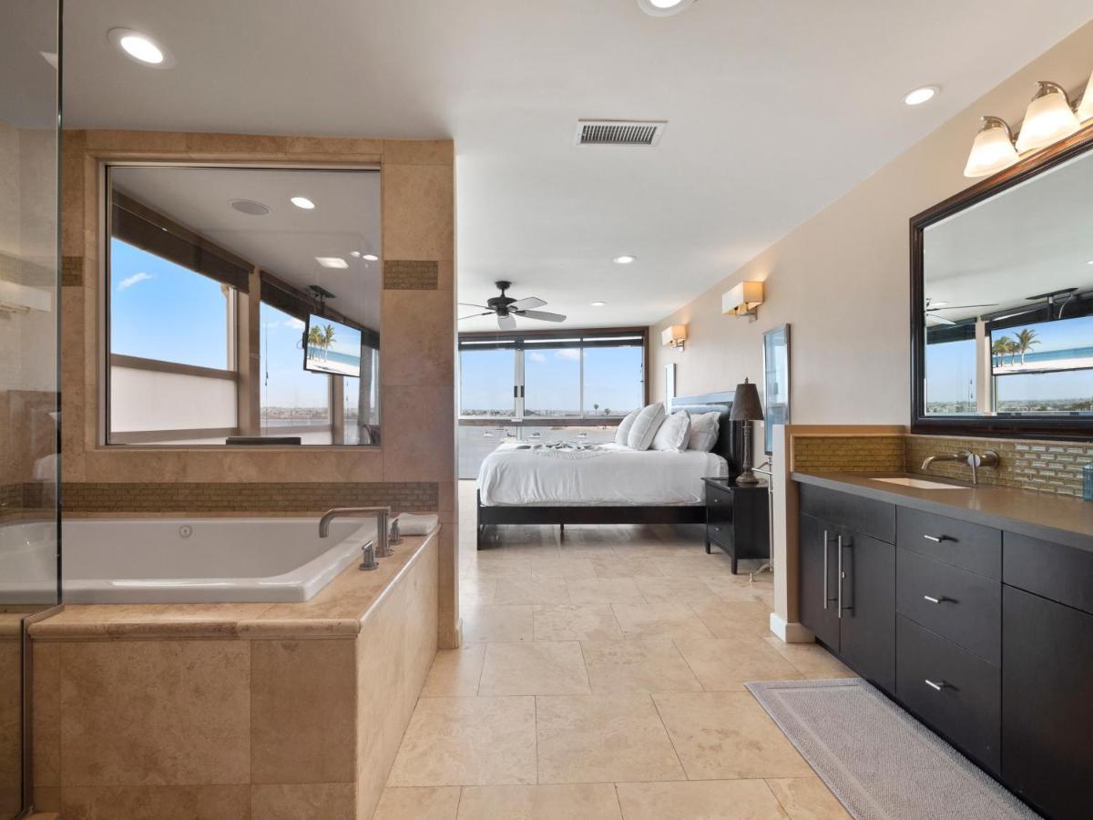 Stunning Bayfront Condo With Gorgeous Views, Garage, Massive Roof Deck & Ac - Dogs Welcome! San Diego Exteriér fotografie