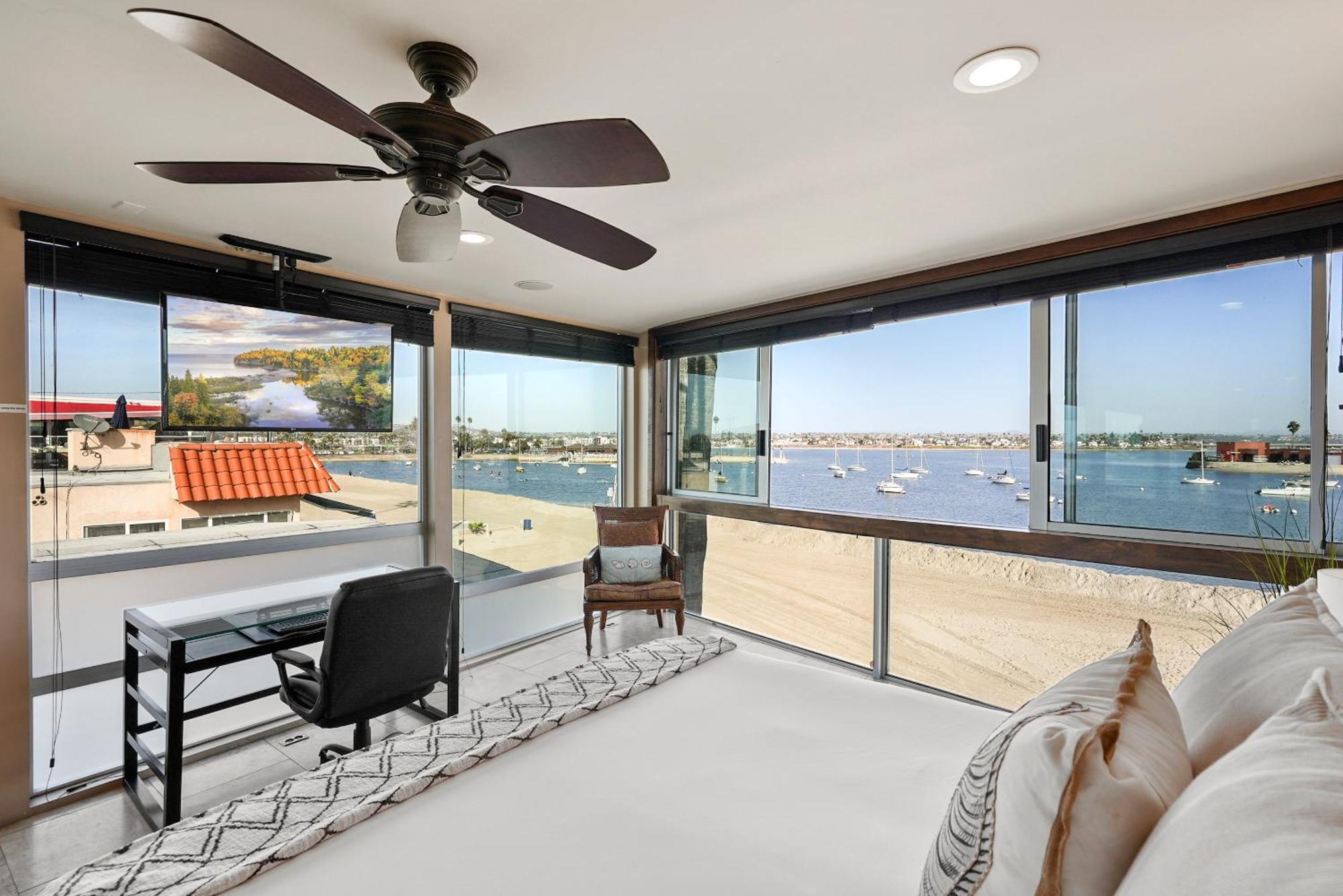 Stunning Bayfront Condo With Gorgeous Views, Garage, Massive Roof Deck & Ac - Dogs Welcome! San Diego Exteriér fotografie